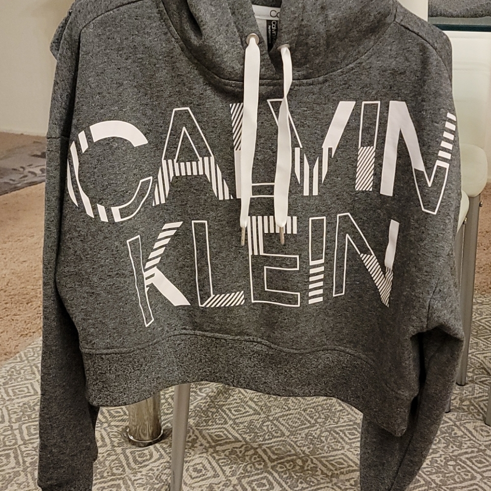 Calvin Klein cropped sweatshirt
